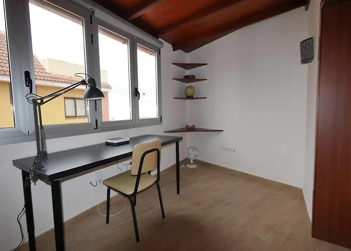 Petite Maison, La Laguna