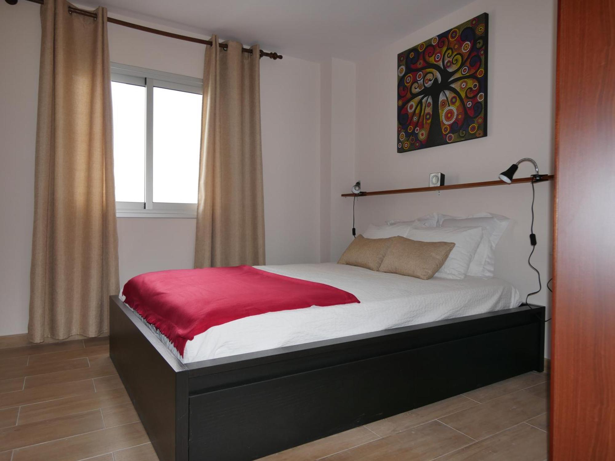 Petite Maison, * La Laguna (Tenerife)